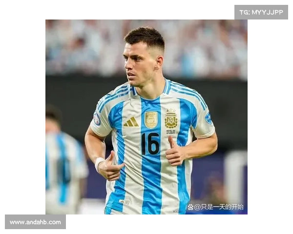 揭秘洛塞尔索的职业生涯与成就 从天才少年到世界级中场的成长轨迹