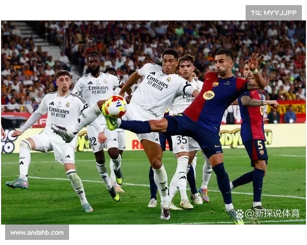 巴萨皇马国王杯决赛上演激情对决 谁能捧起至高荣誉 巴萨皇马国王杯决赛上演激情对决 谁能捧起至高荣誉